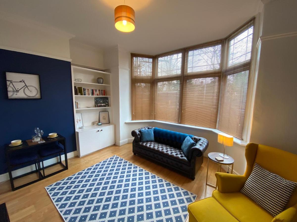 Stylish Apartment With Secure Parking Close To City Chester Zewnętrze zdjęcie